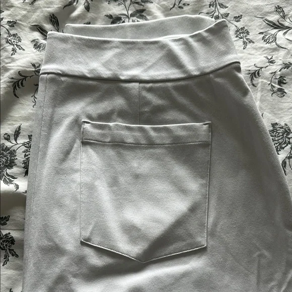 NWT Spanx White Pants - Picture 5 of 6
